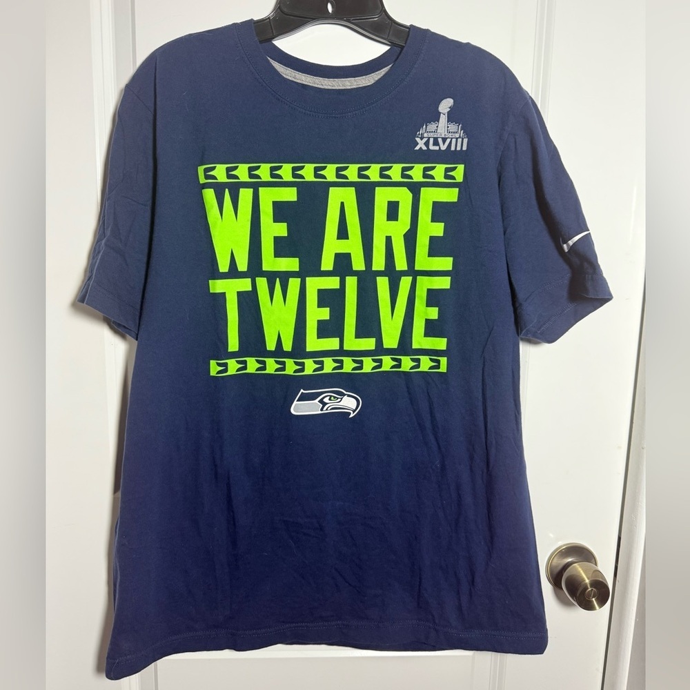 NIKE NFL Seattke Seahawks “We Are 12” T-Shirt - size  L - nice!